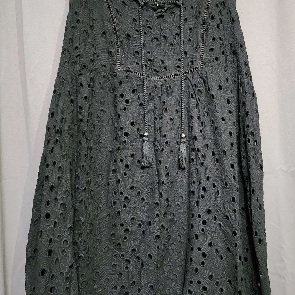 Knox Rose Charcoal Eyelet Midi Dress